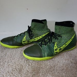 Superfly elastico